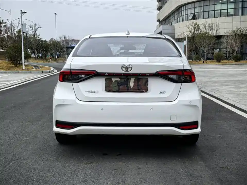 Toyota Asian lion
