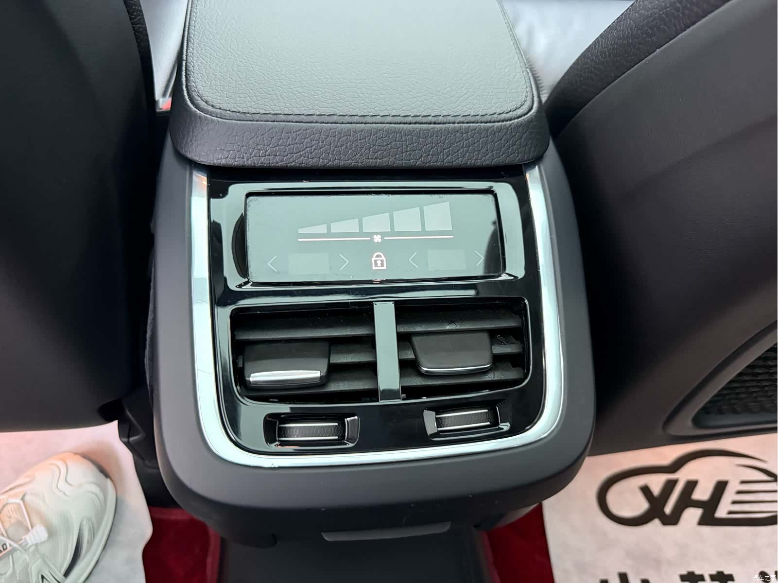 Volvo XC90, 2017 20