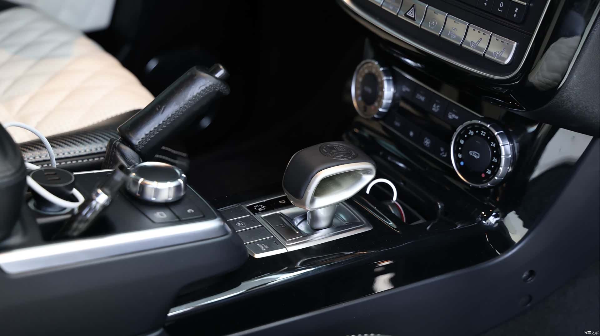 Mercedes-Benz G-Class, 2017 14