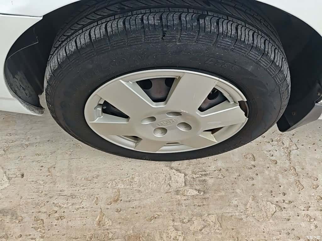 BYD F3, 2017 23