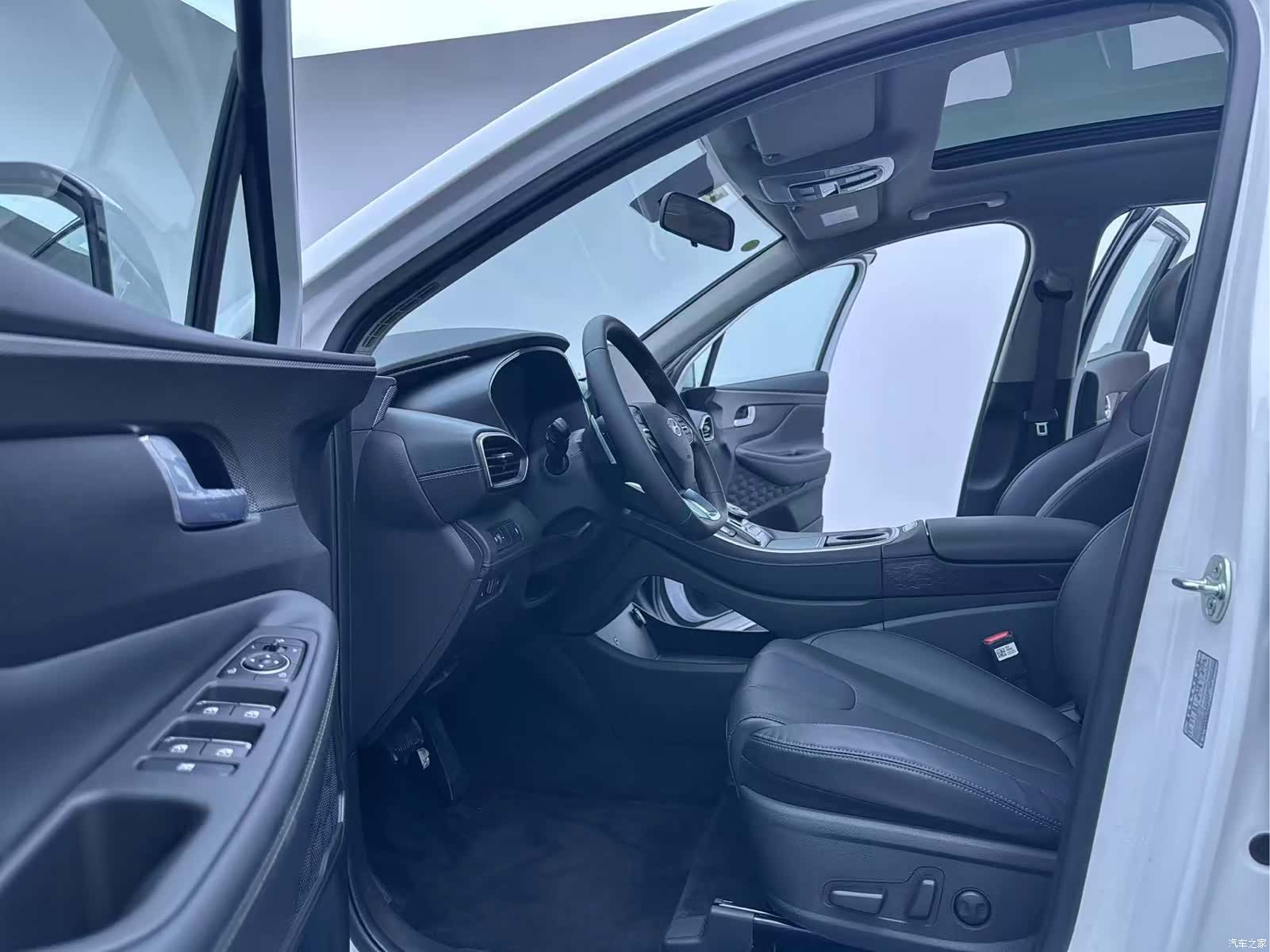 Hyundai Santa Fe, 2023 12