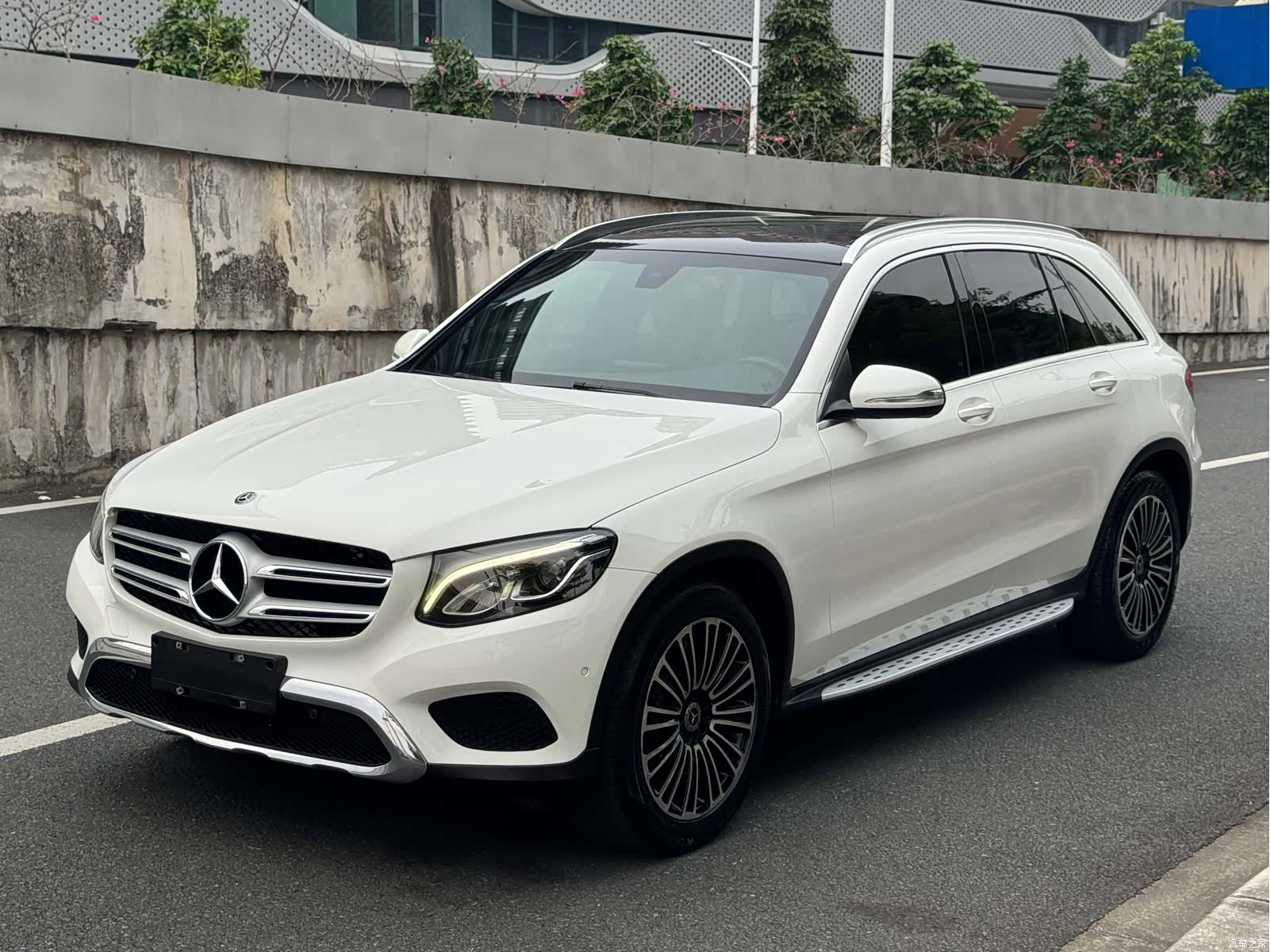 Mercedes-Benz GLC, 2019 1
