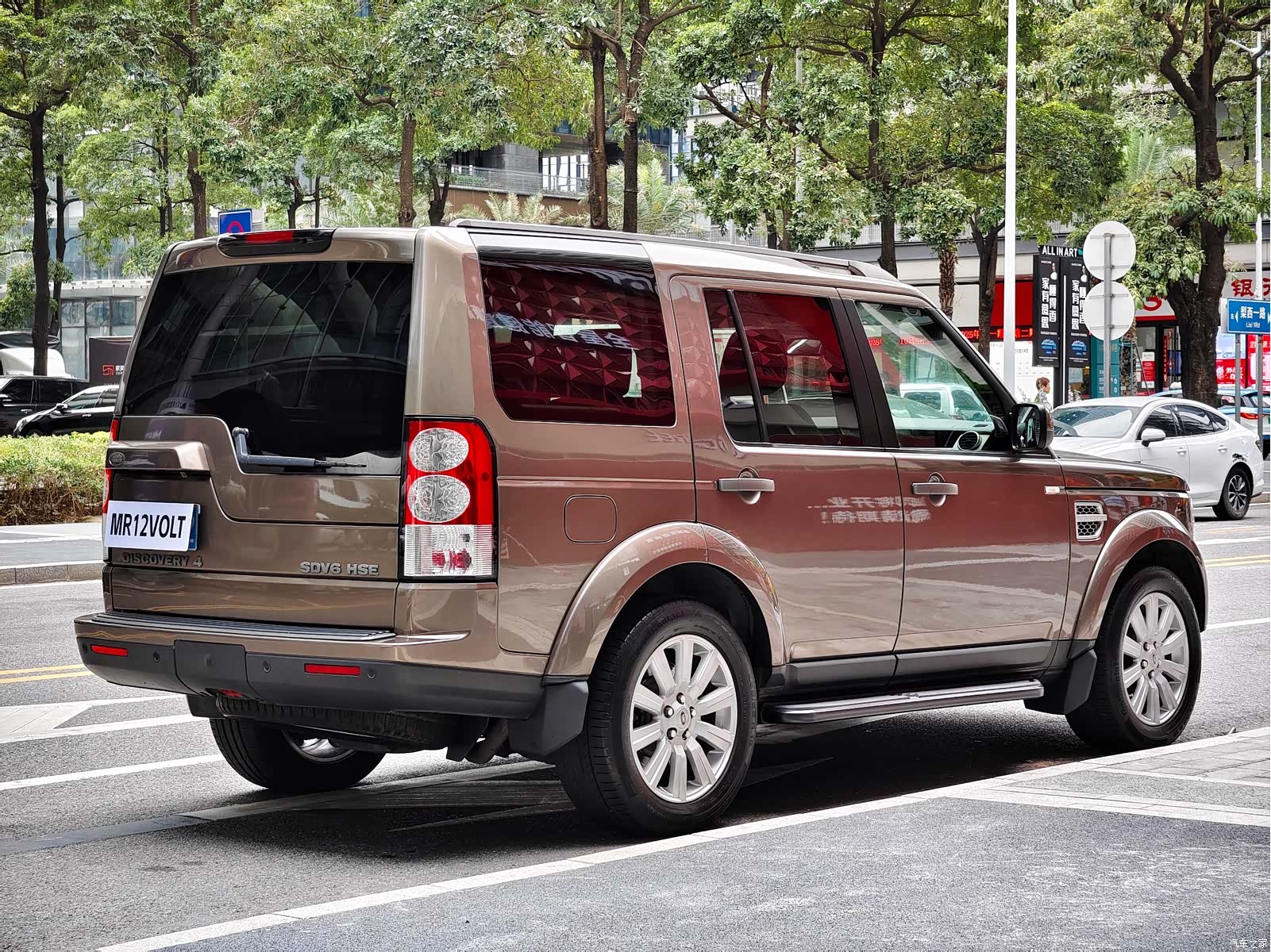 Land Rover Discovery, 2012 9