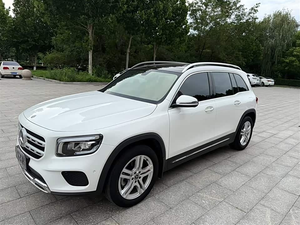 Mercedes-Benz GLB Mercedes-Benz GLB