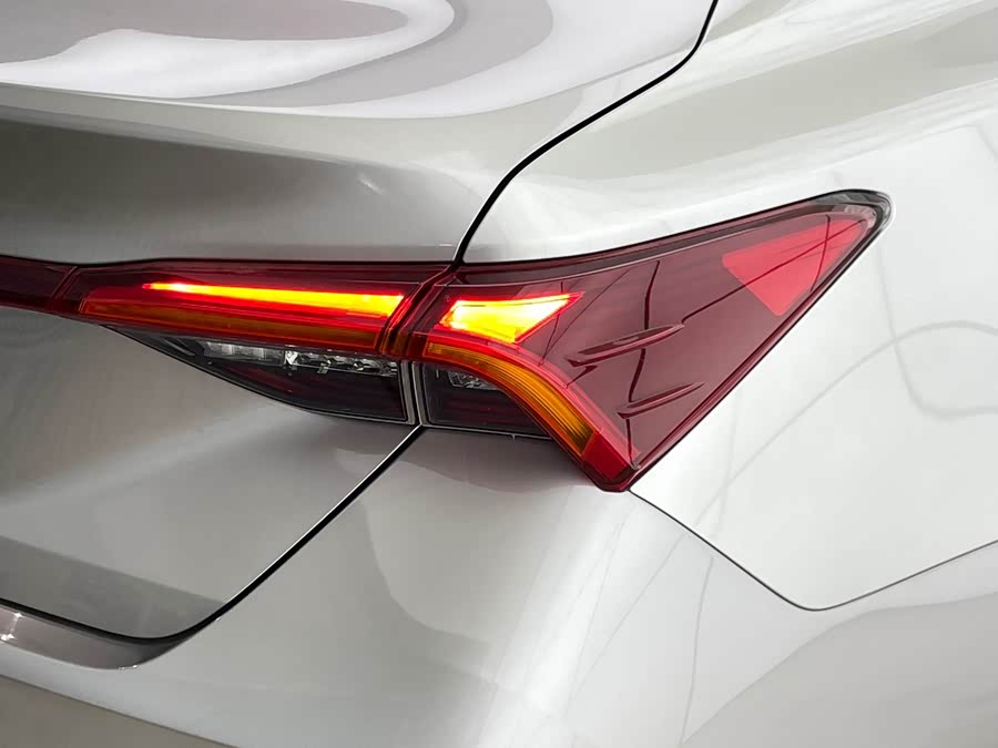 Toyota Avalon 2023, фото 16