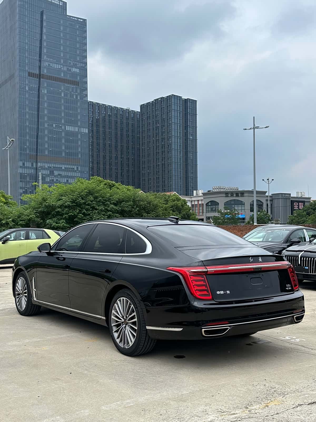 Hongqi H9, 2020 4