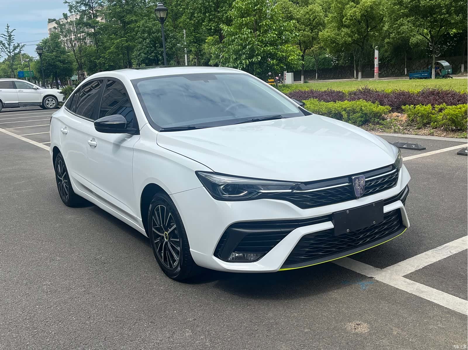 Roewe i5, 2022 3