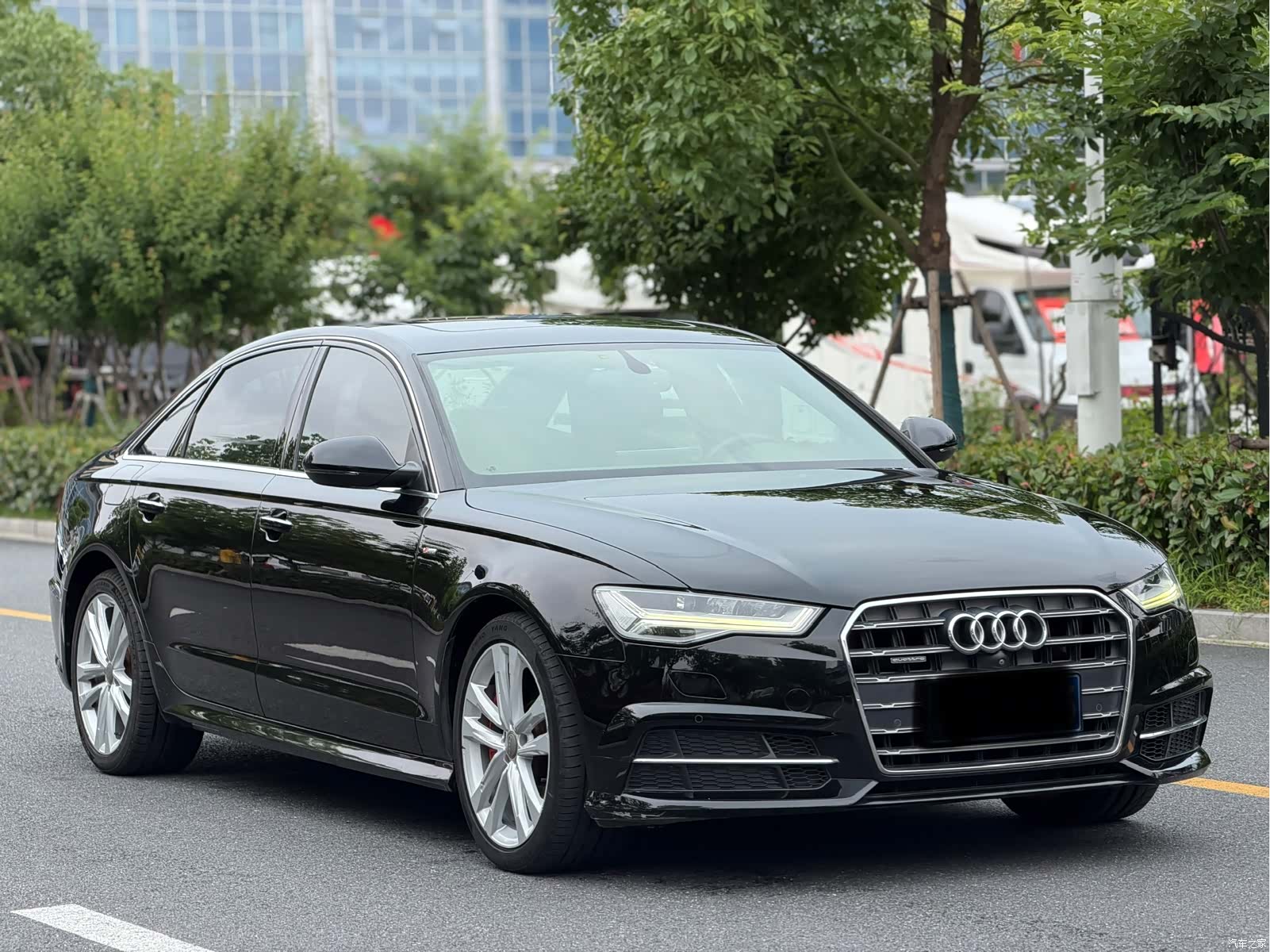Audi A6L, 2018 3