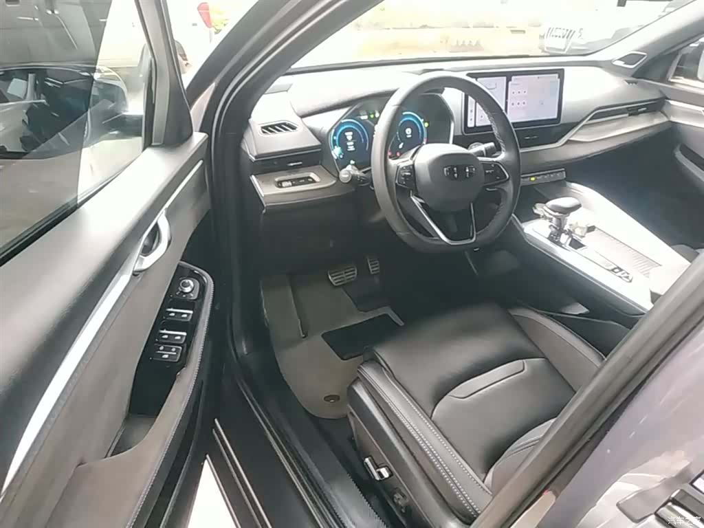Geely Preface, 2024 16