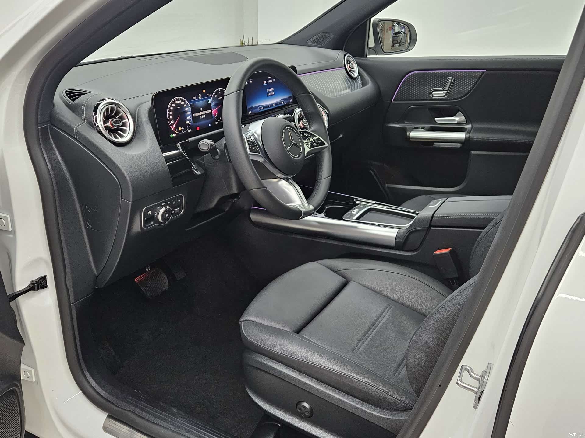 Mercedes-Benz GLA, 2025 7