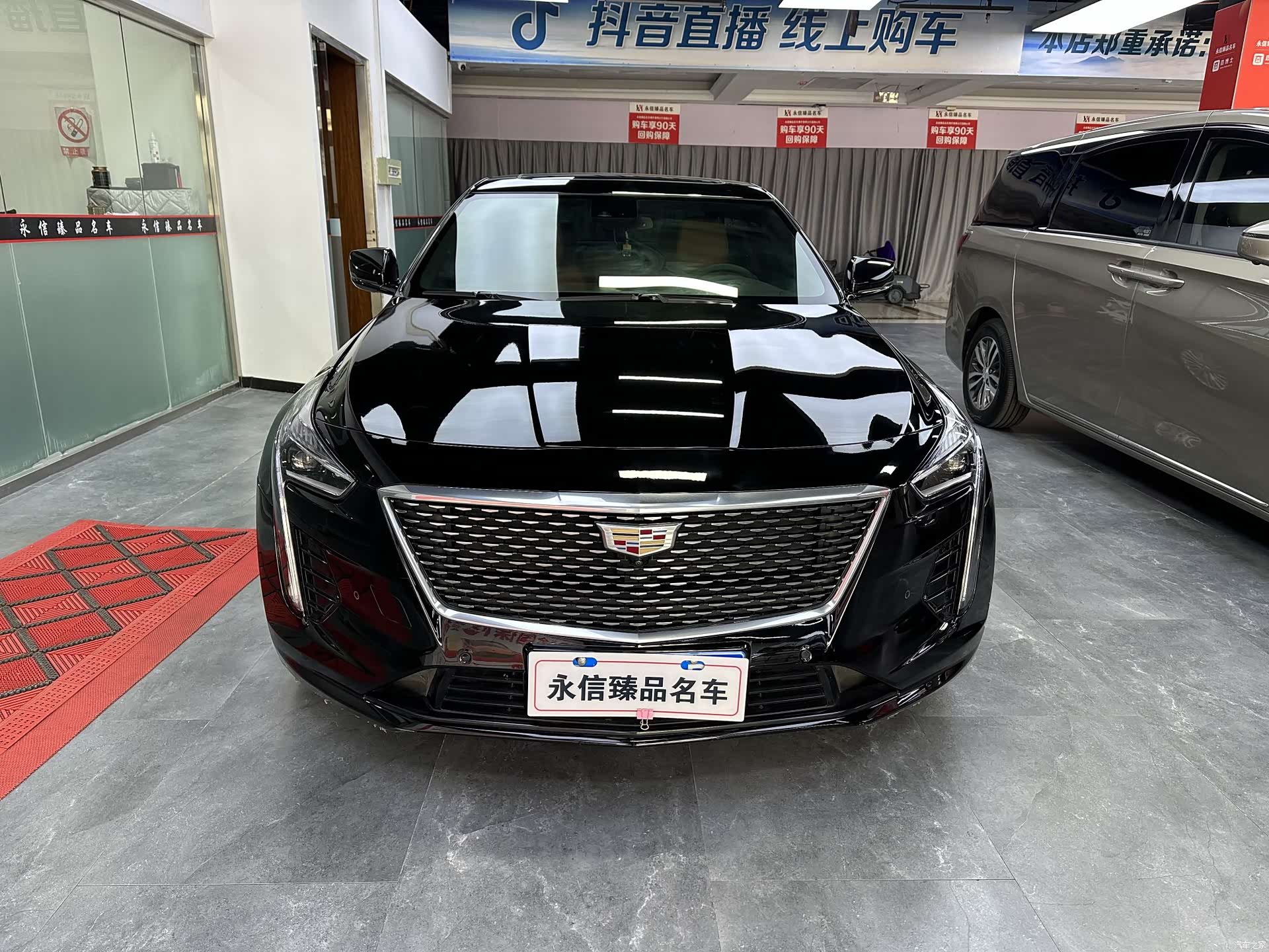 Cadillac CT6, 2022 2