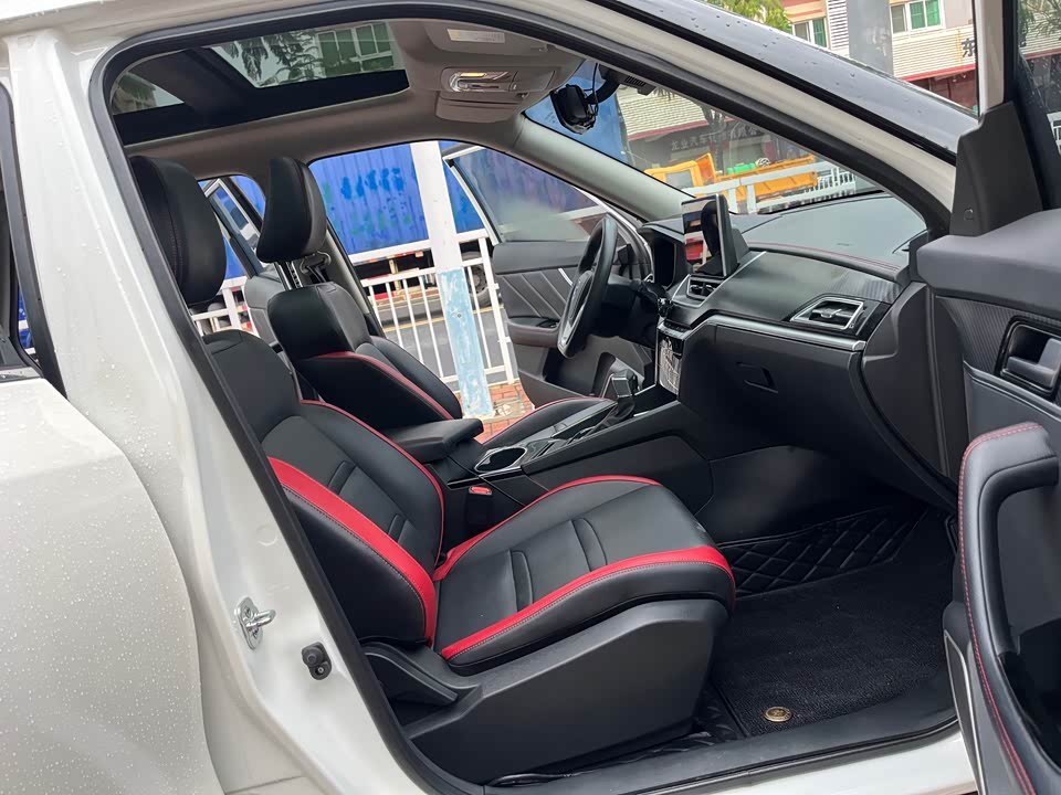 Venucia T60 Venucia T60