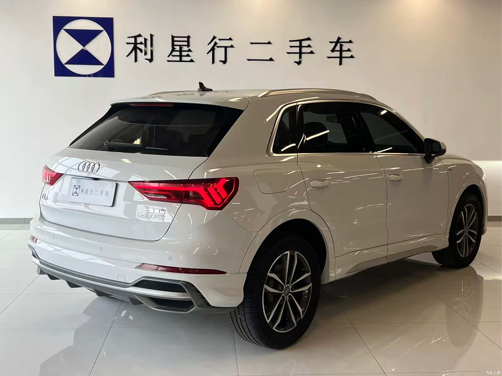 Audi Q3, 2020 все фото