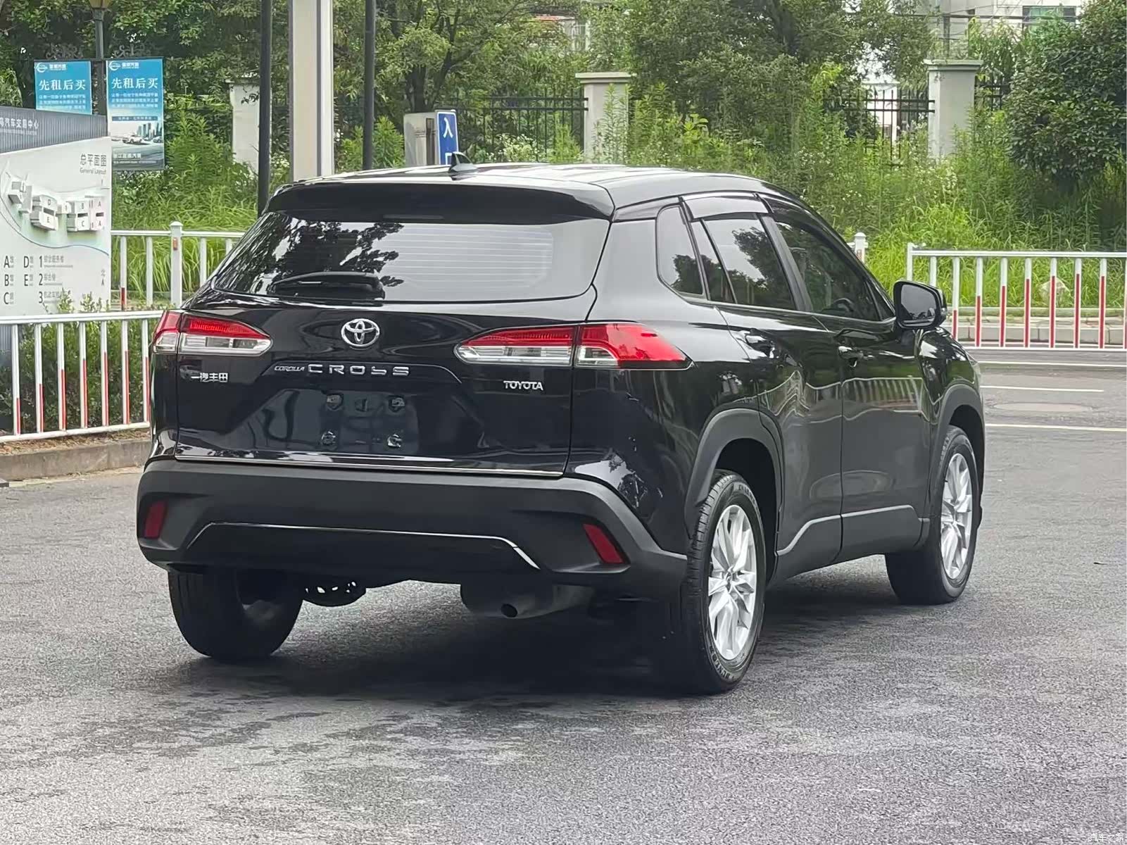 Toyota Corolla, 2025 все фото