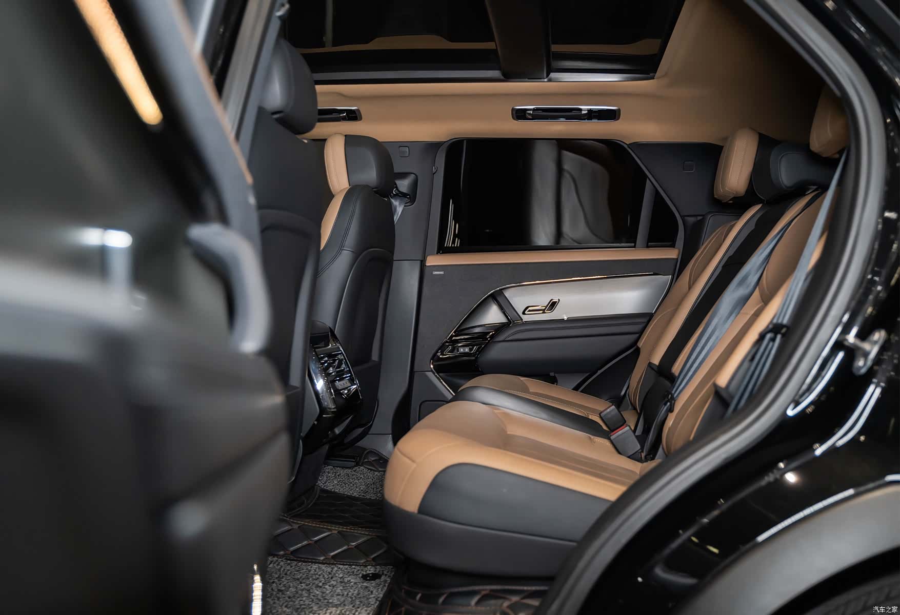 Land Rover Range Rover, 2023 12