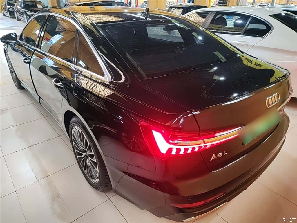 Audi A6L, 2023 все фото