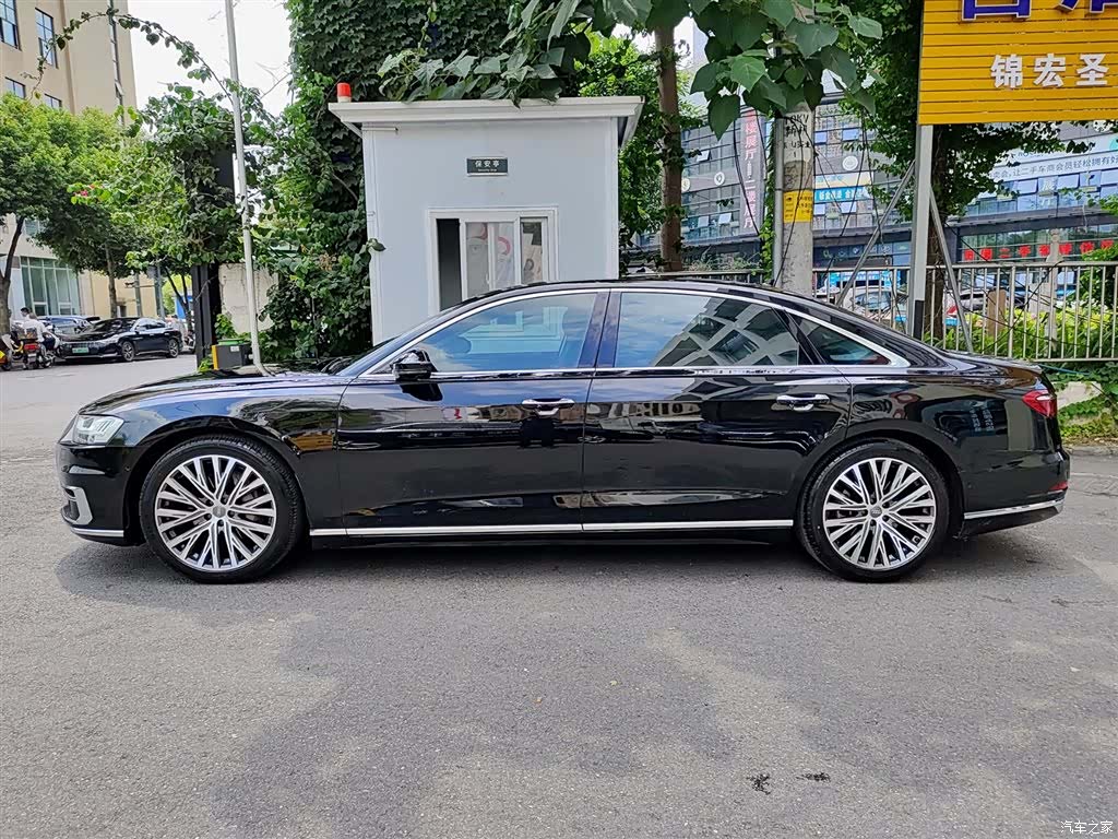 Audi A8L, 2019 3