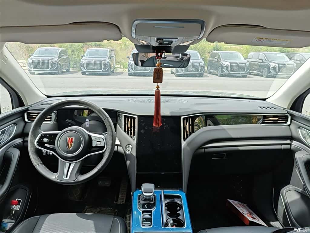 Hongqi HS7, 2024 10