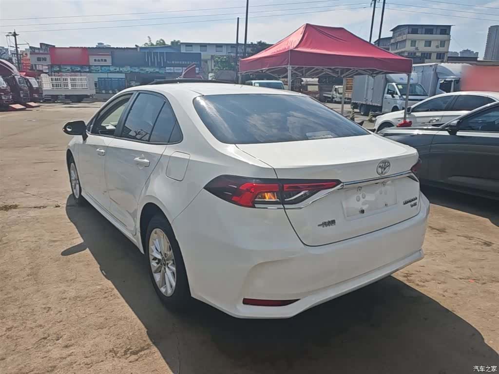 Toyota Corolla, 2021 все фото