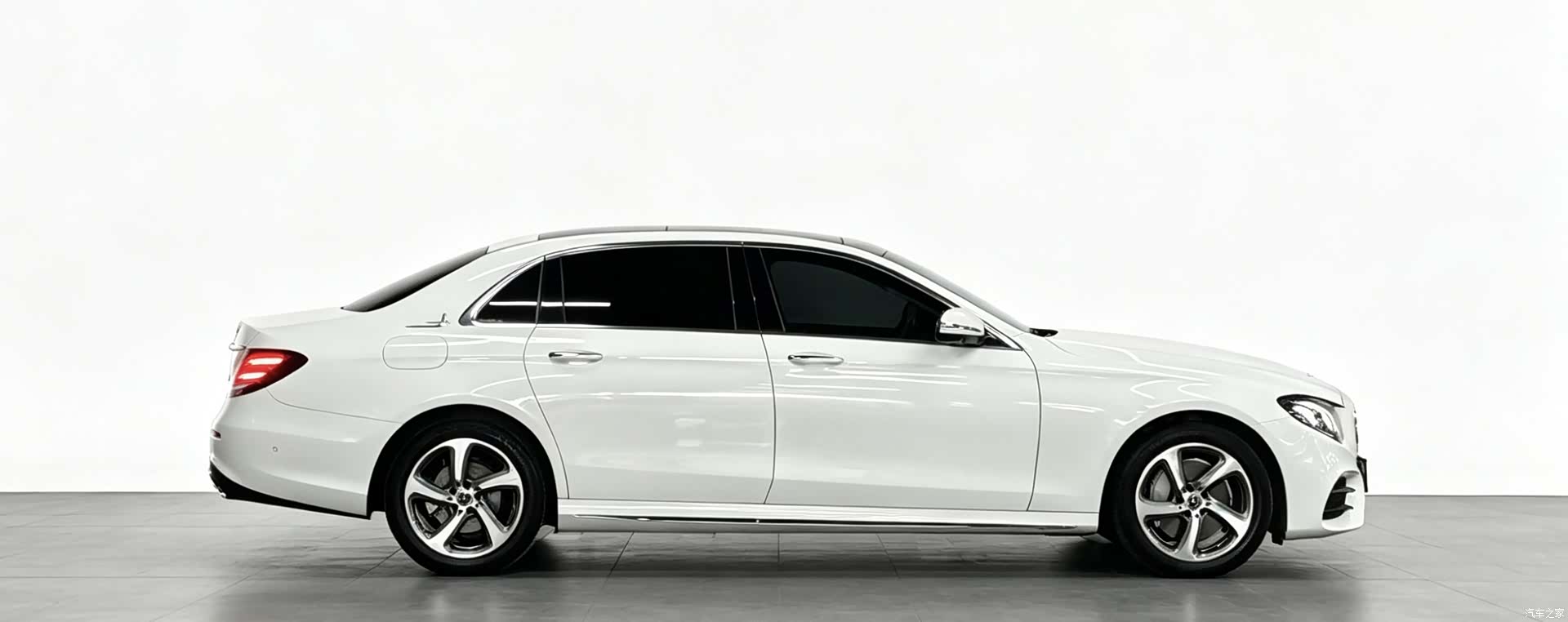 Mercedes-Benz E-Class, 2017 7