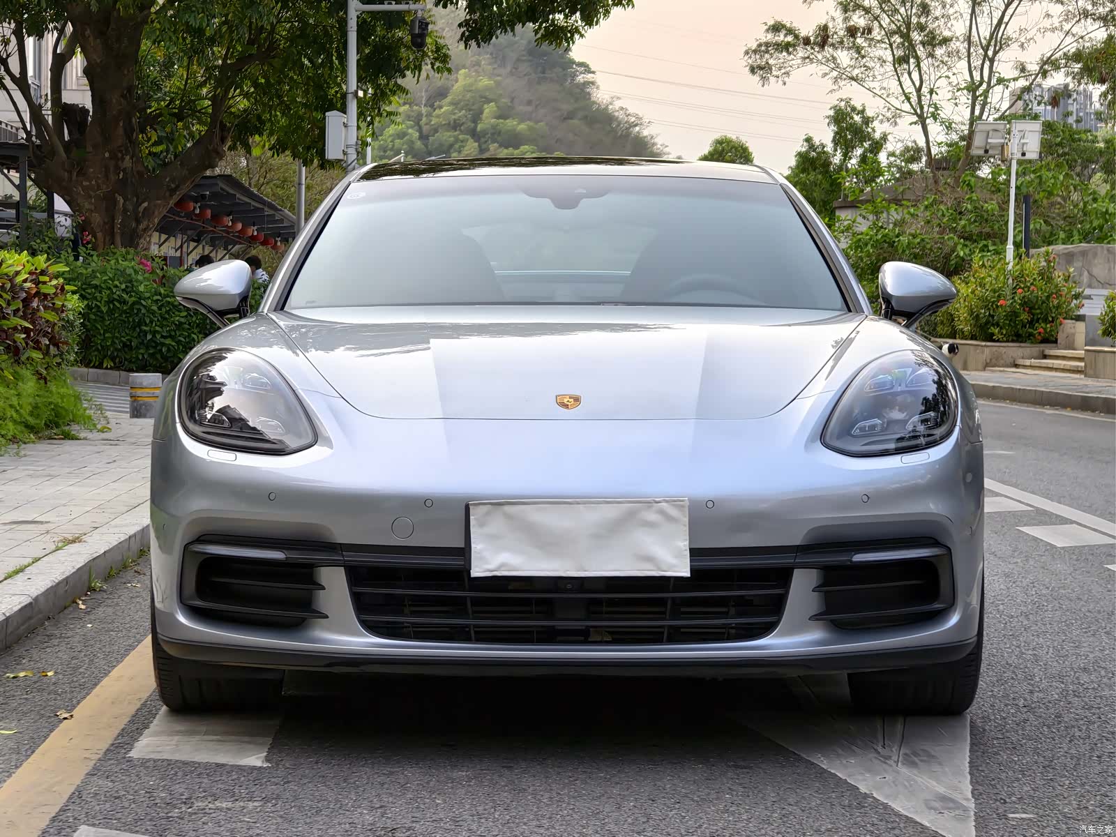 Porsche Panamera, 2018 3