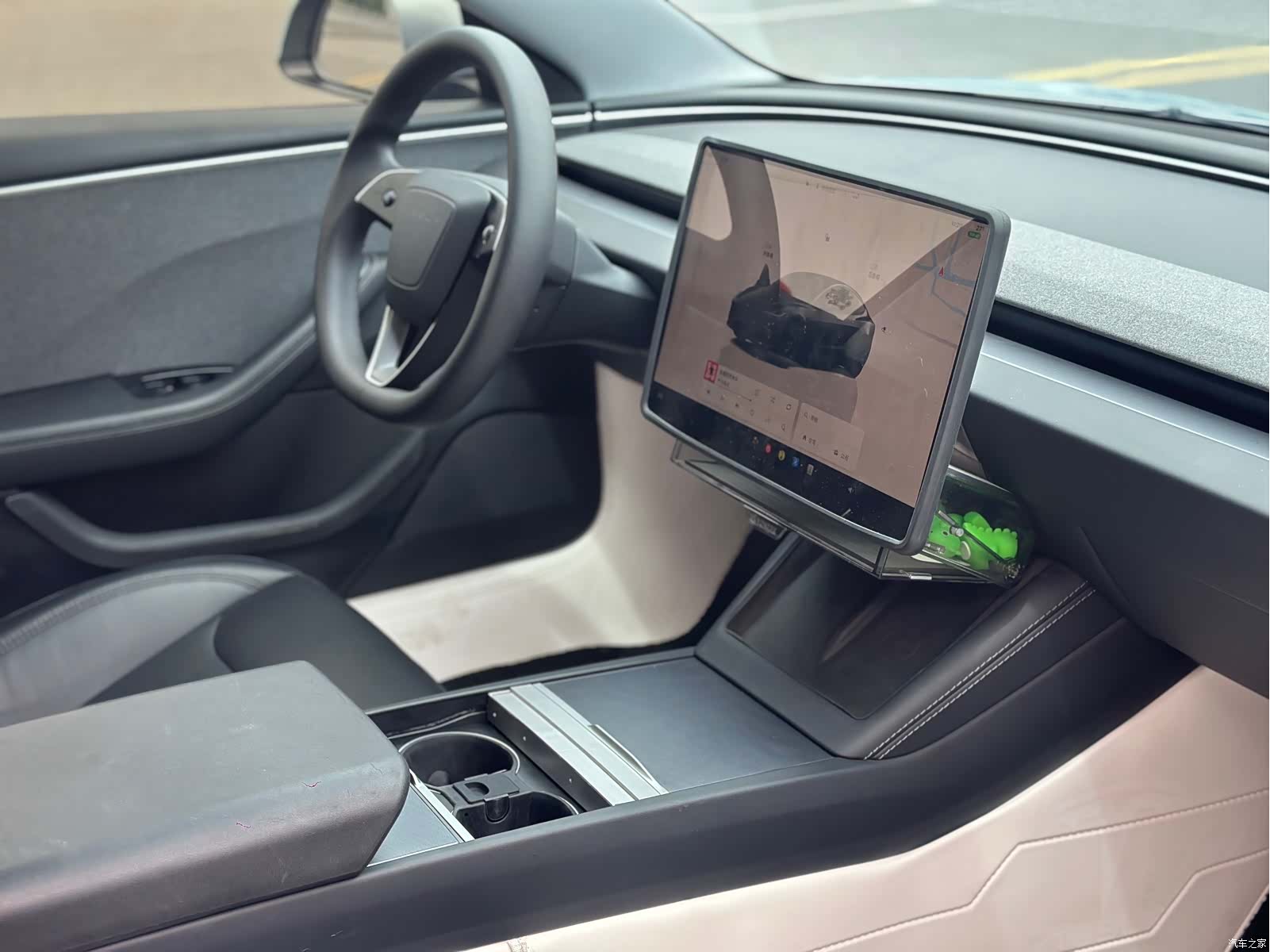 Tesla Model 3, 2024 6