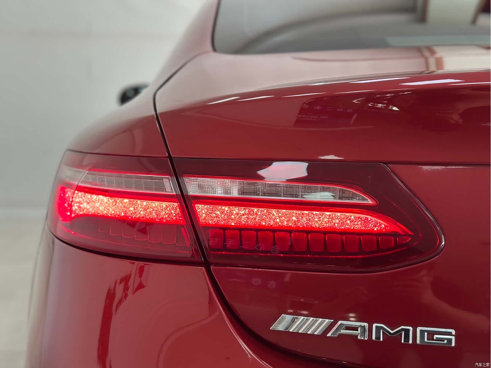 Mercedes-Benz E-Class, 2019 18