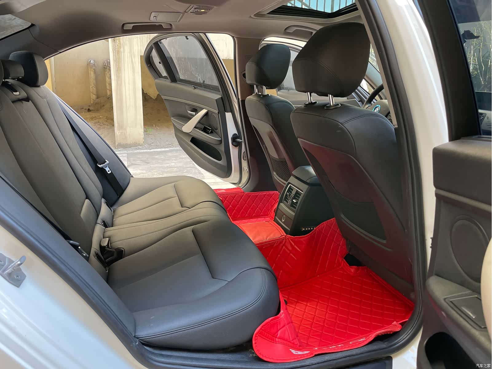 BMW 3 Series, 2016 13