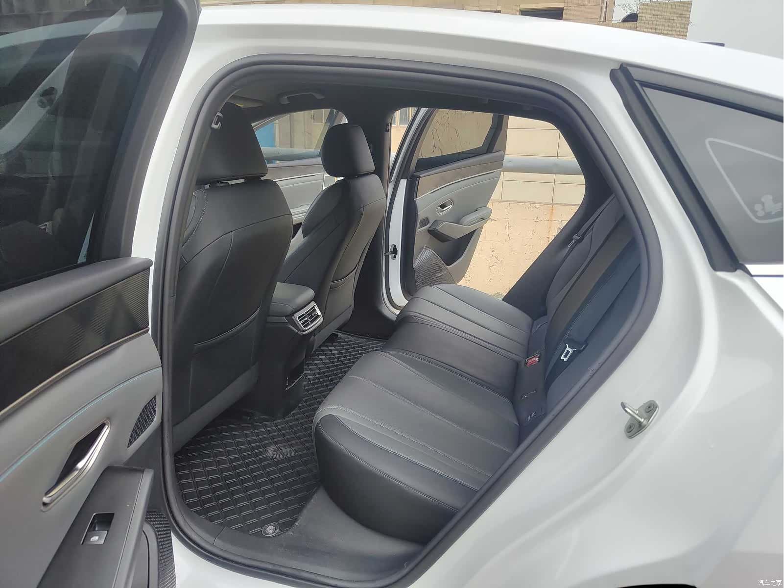 BYD Qin, 2025 8