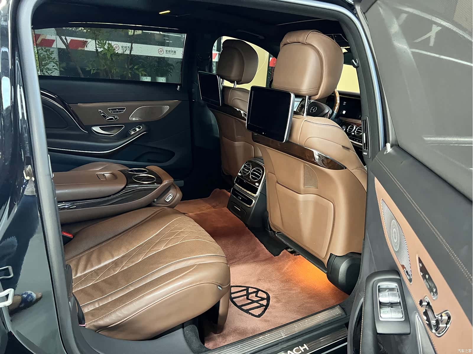Maybach S-Class, 2016 все фото