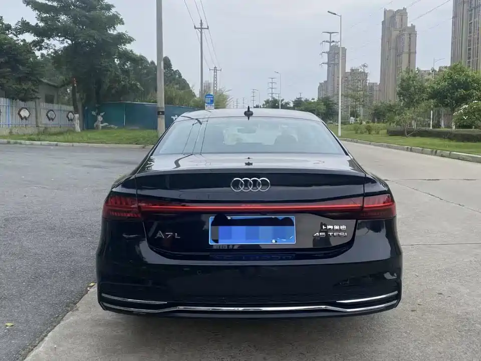 Audi A7L Audi A7L