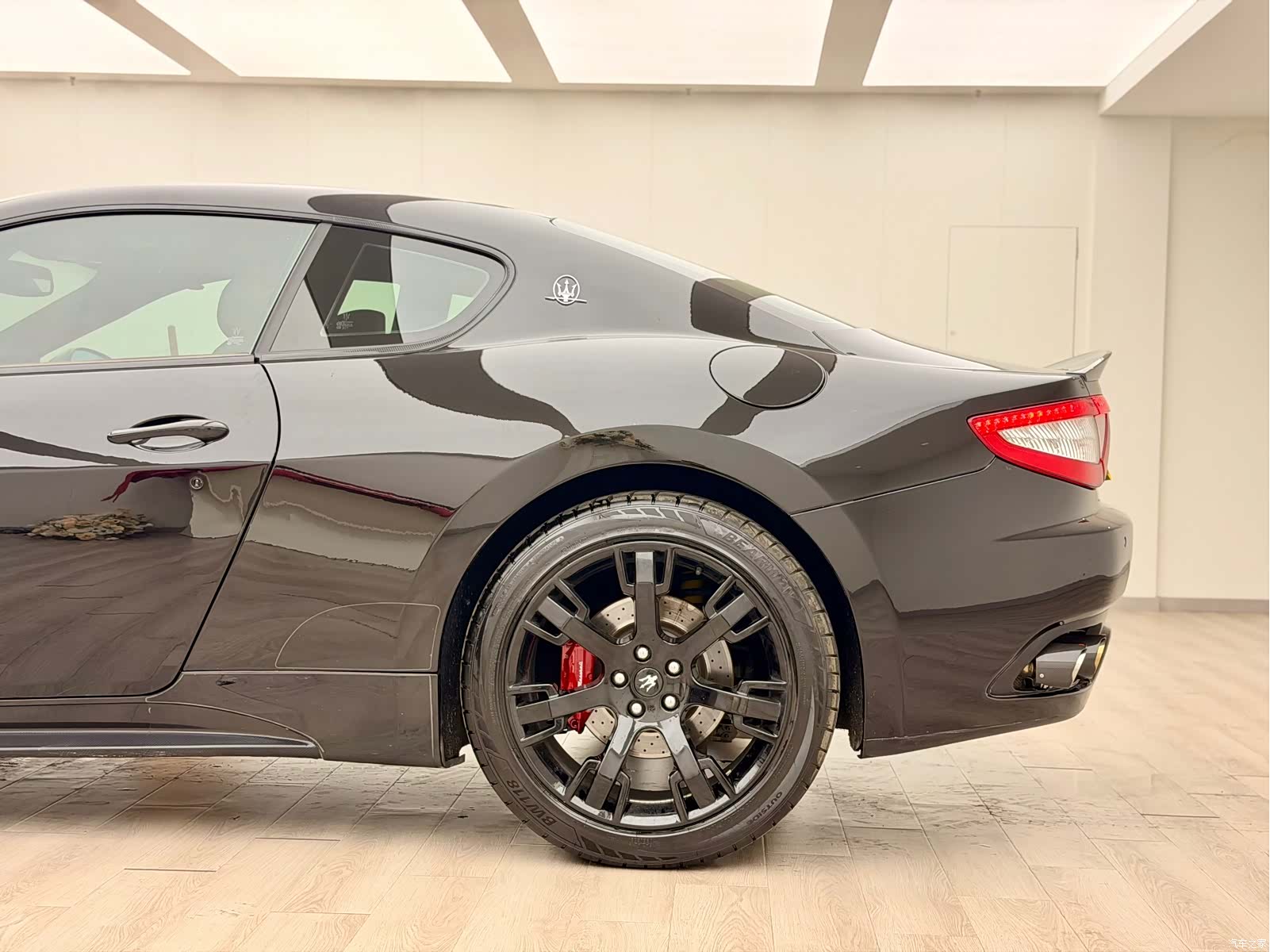 Maserati GranTurismo, 2015 9