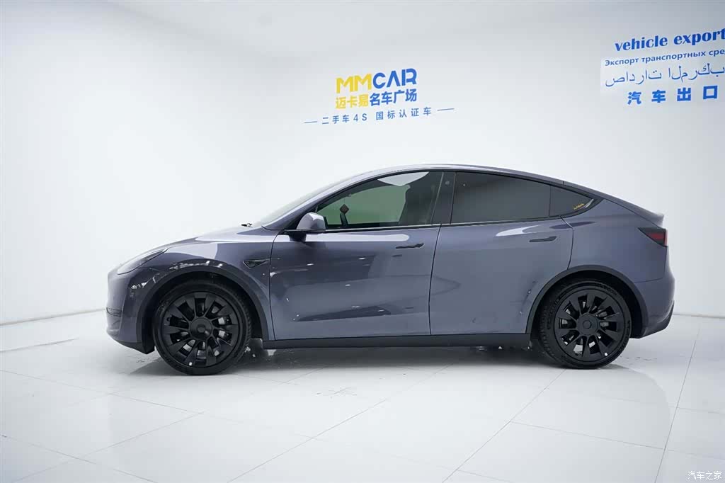 Tesla Model Y, 2022 18