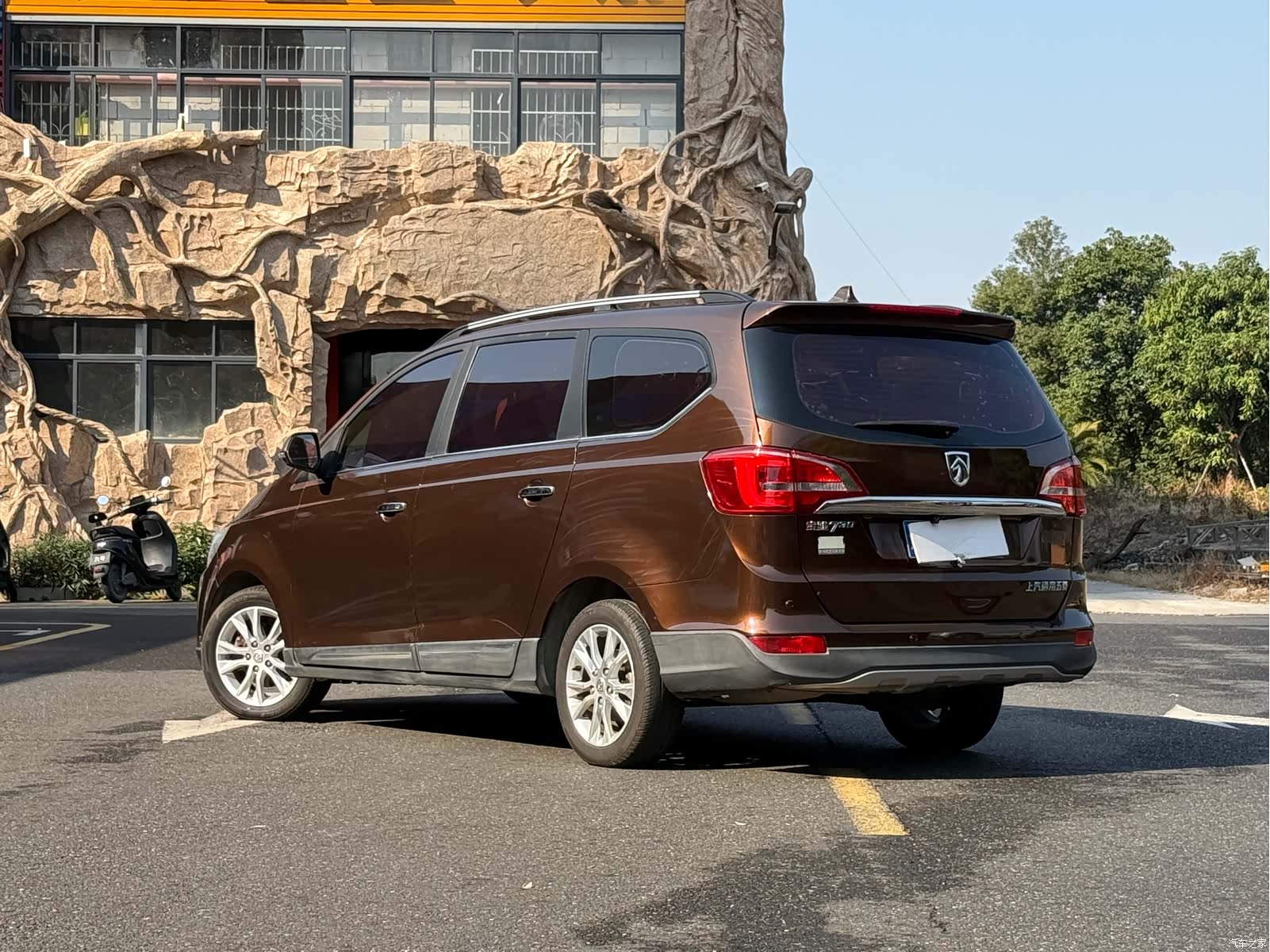 Wuling 730, 2018 3