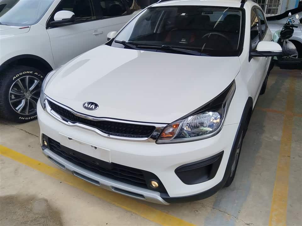 Kia KX CROSS