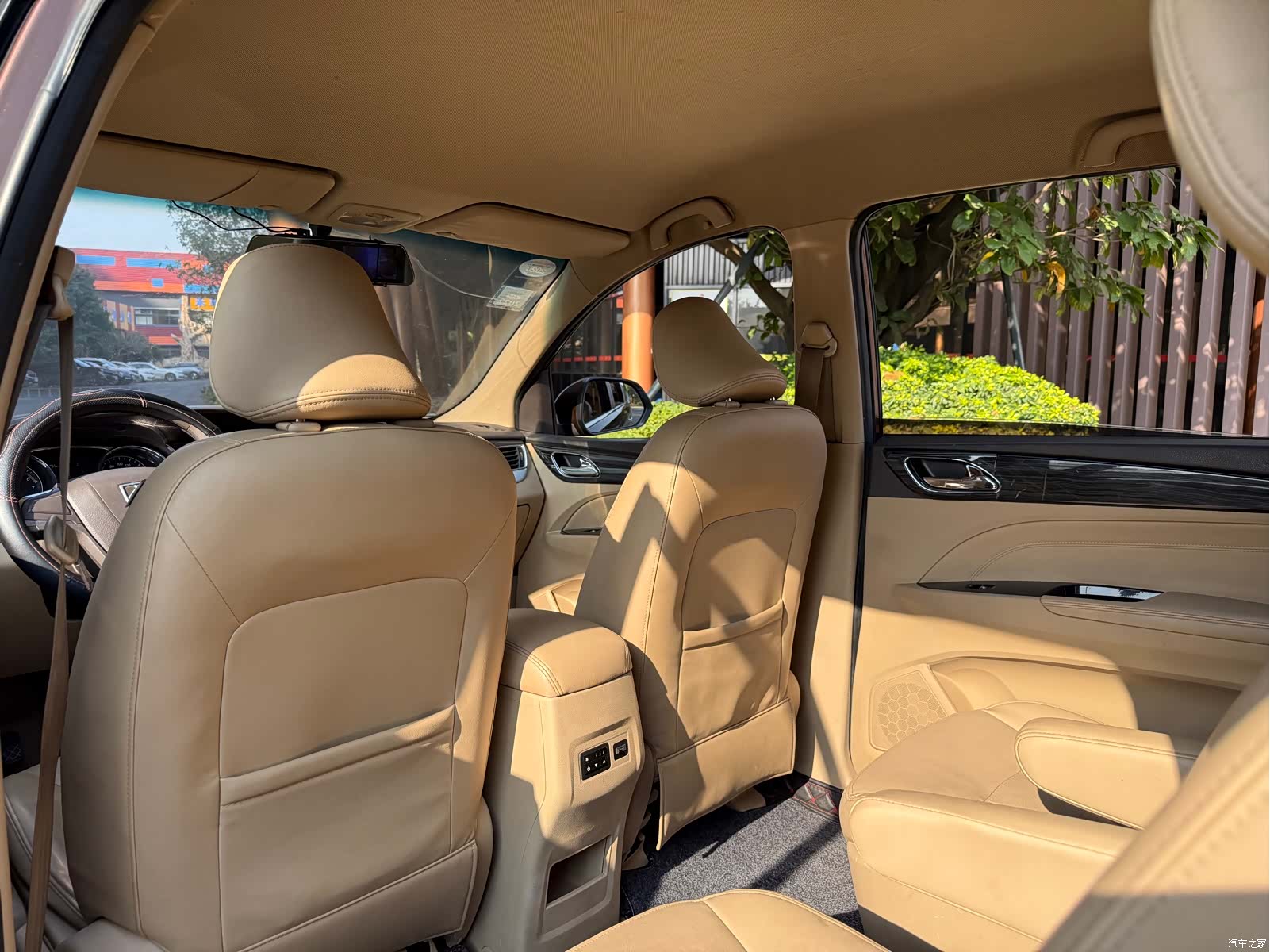 Wuling 730, 2018 7
