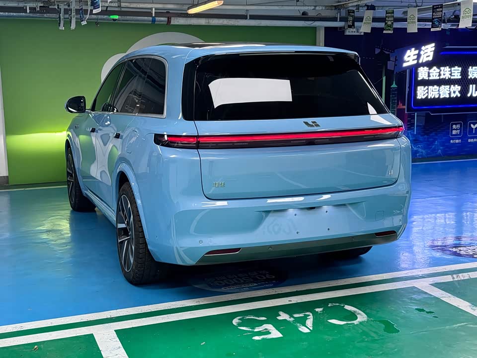Li Auto Ideal L8