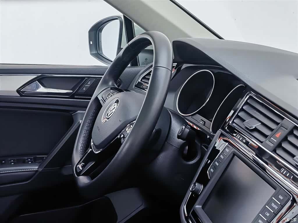Volkswagen Tiguan L, 2018 22