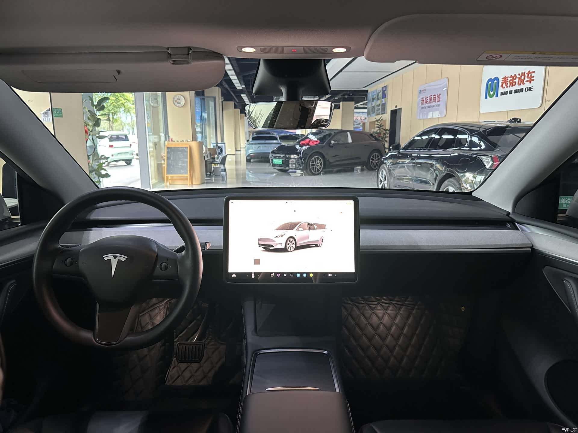 Tesla Model Y, 2022 9