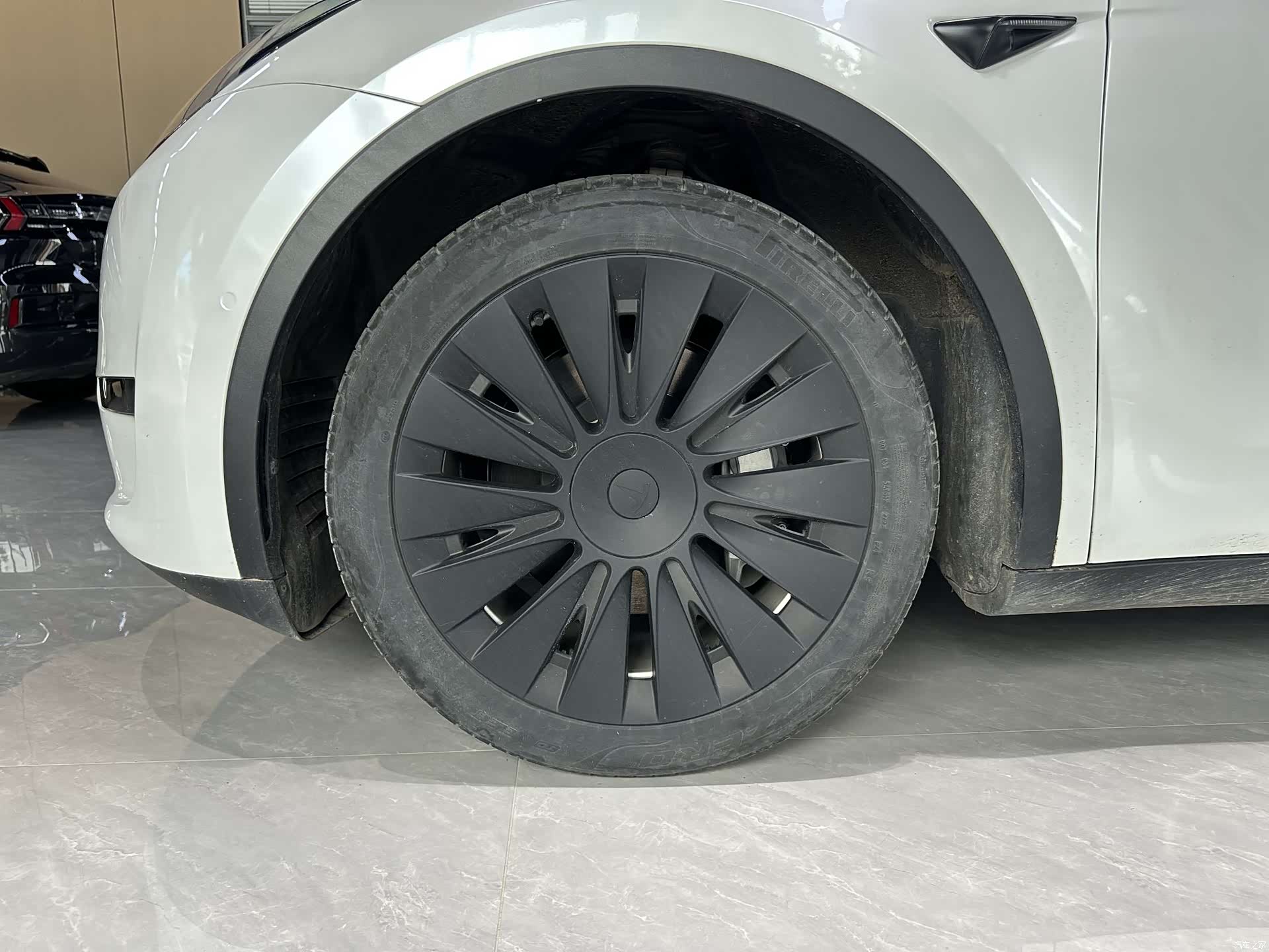 Tesla Model Y, 2022 14