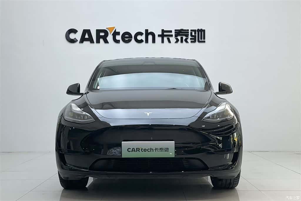 Tesla Model Y, 2023 8