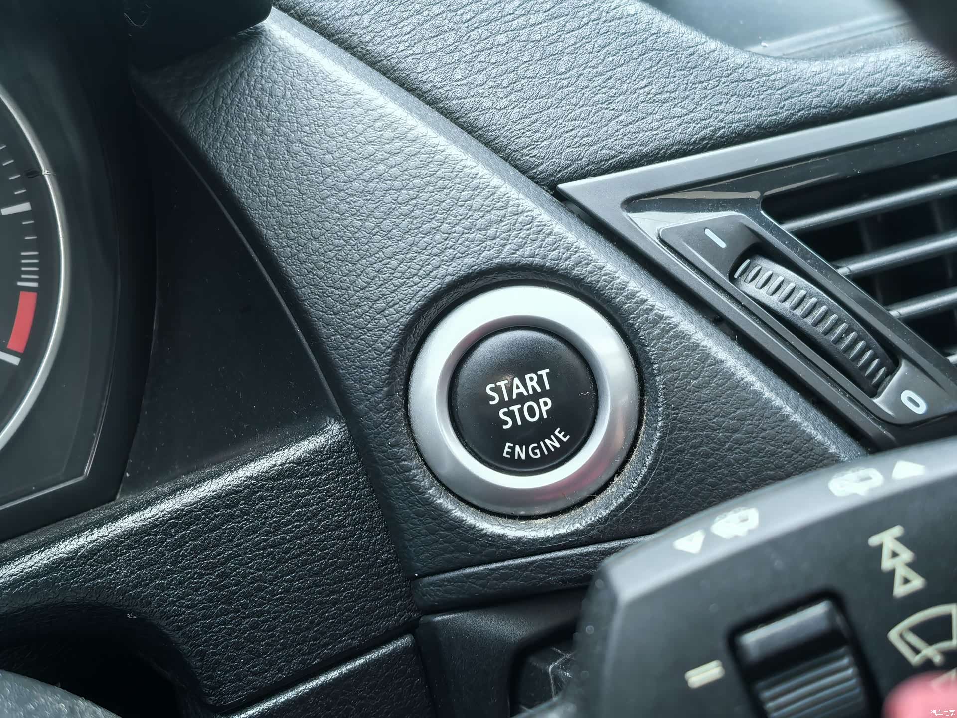 BMW X1, 2015 31
