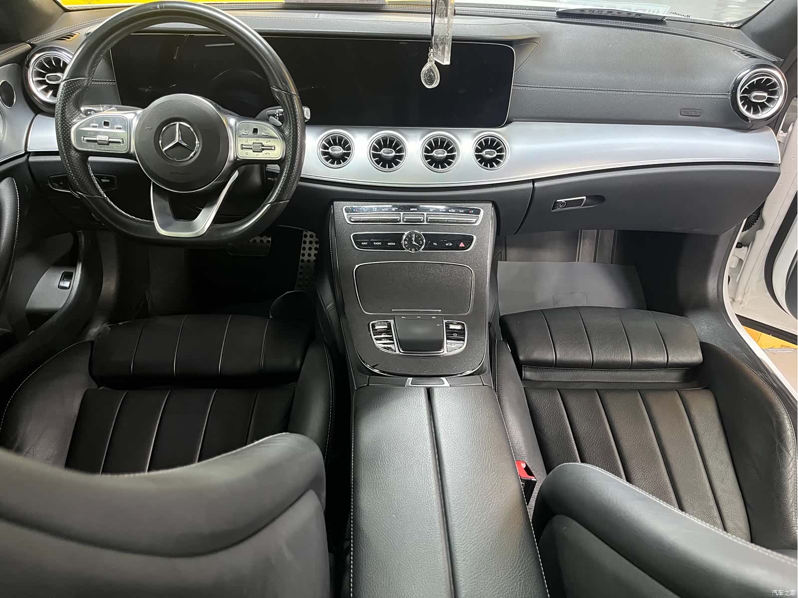 Mercedes-Benz E-Class, 2019 7