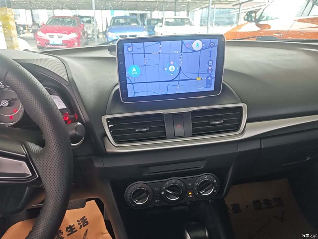 Mazda Mazda3, 2019 13