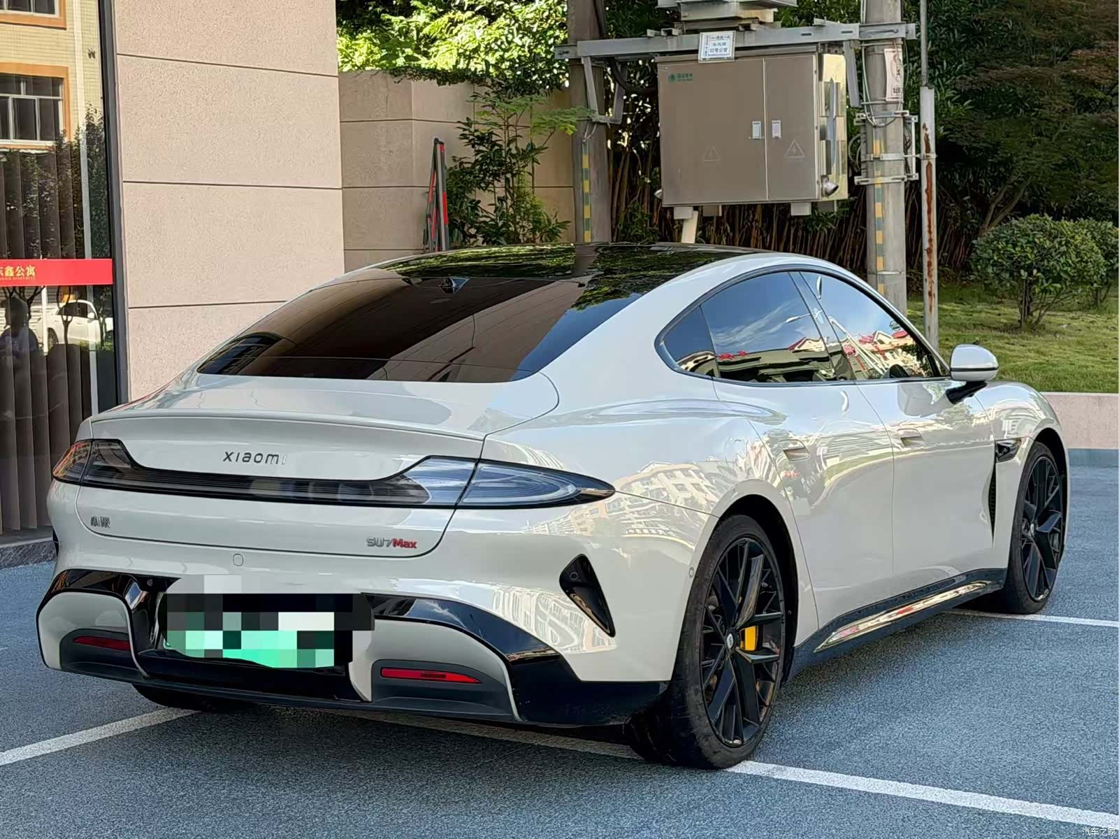Xiaomi SU7, 2024 15