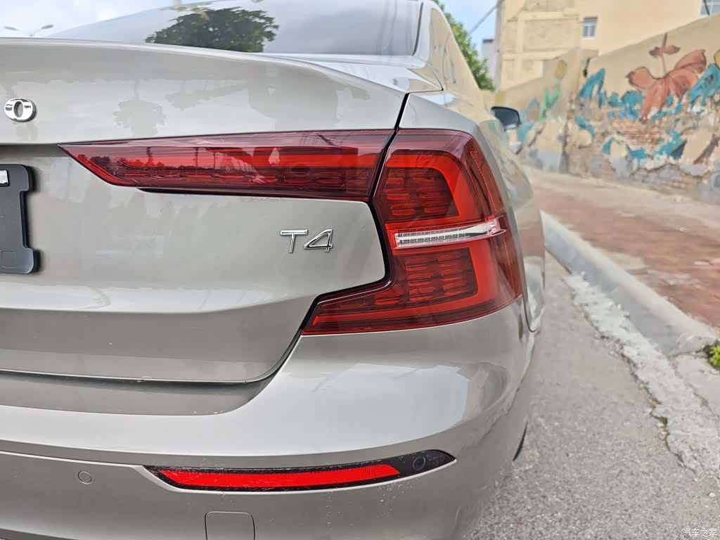 Volvo S60, 2021 8