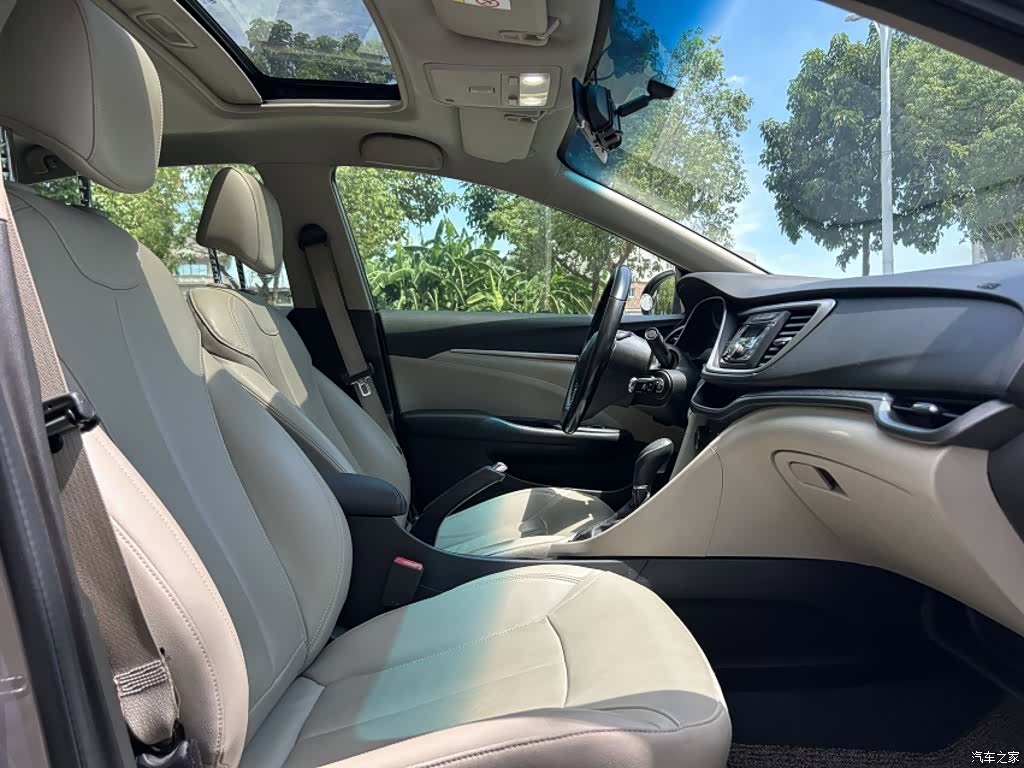 Buick V, 2018 8
