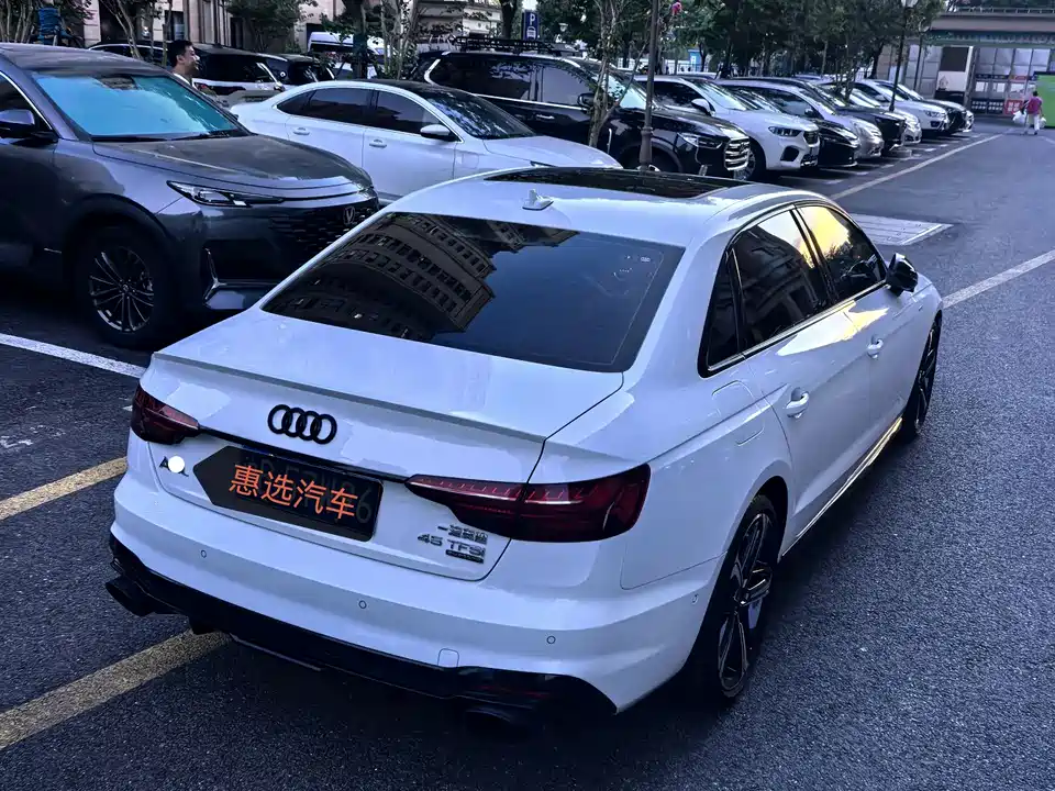 Audi A4L