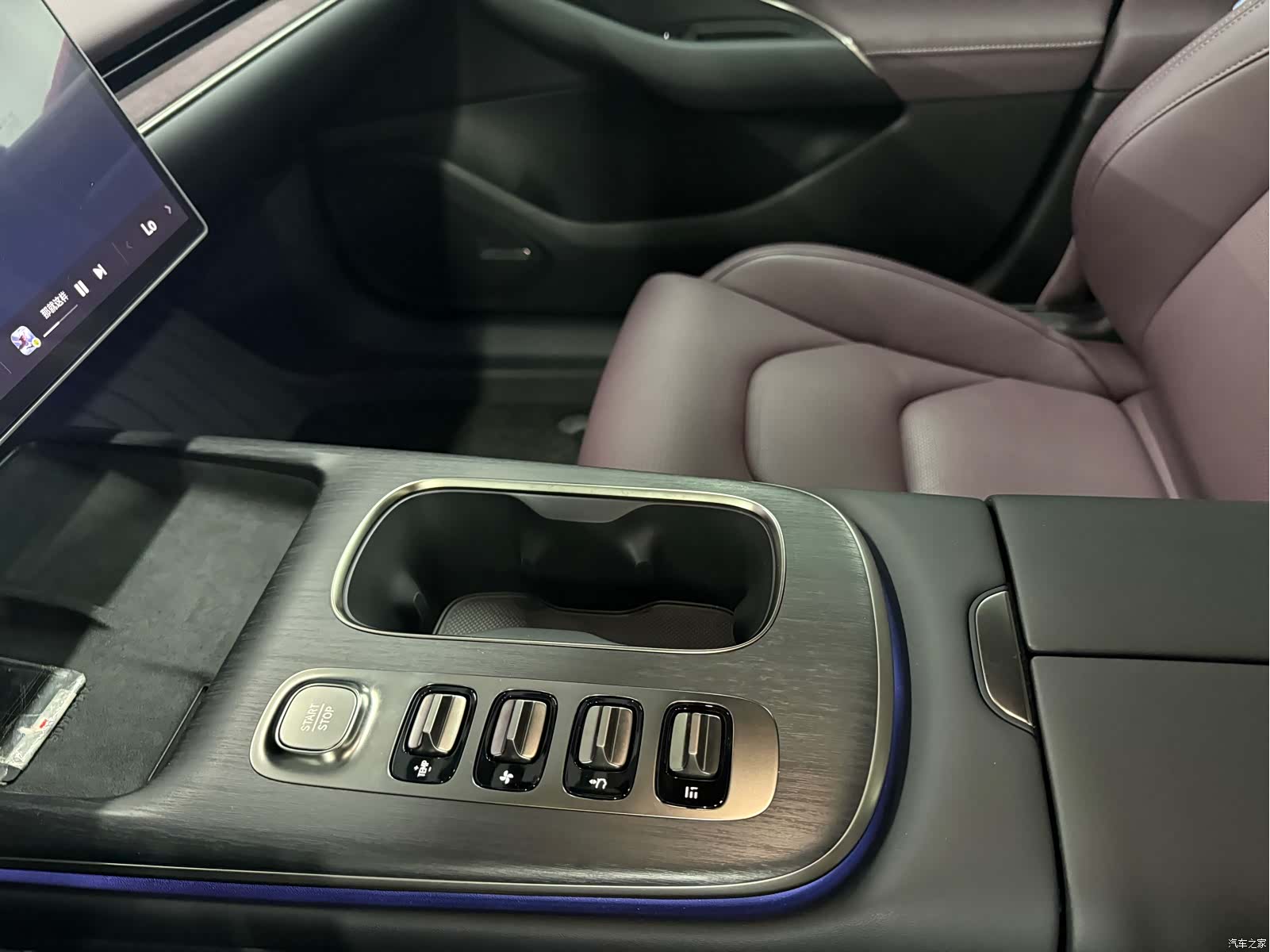 Xiaomi SU7, 2025 10