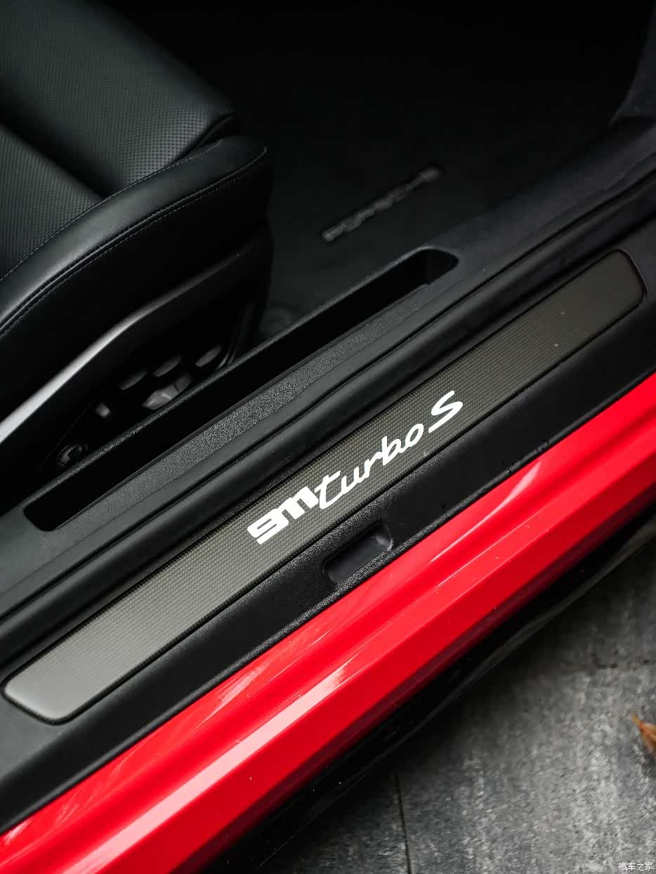 Porsche 911, 2023 20